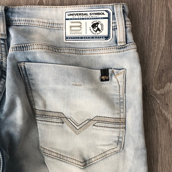 BUFFALO DAVID BITTON Mens Light Wash Distressed Super stretch jeans | 33/30 - Picture 9 of 12